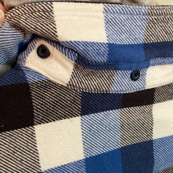 American Eagle flannel shirt with removable hood, men’s size medium - Picture 6 of 7